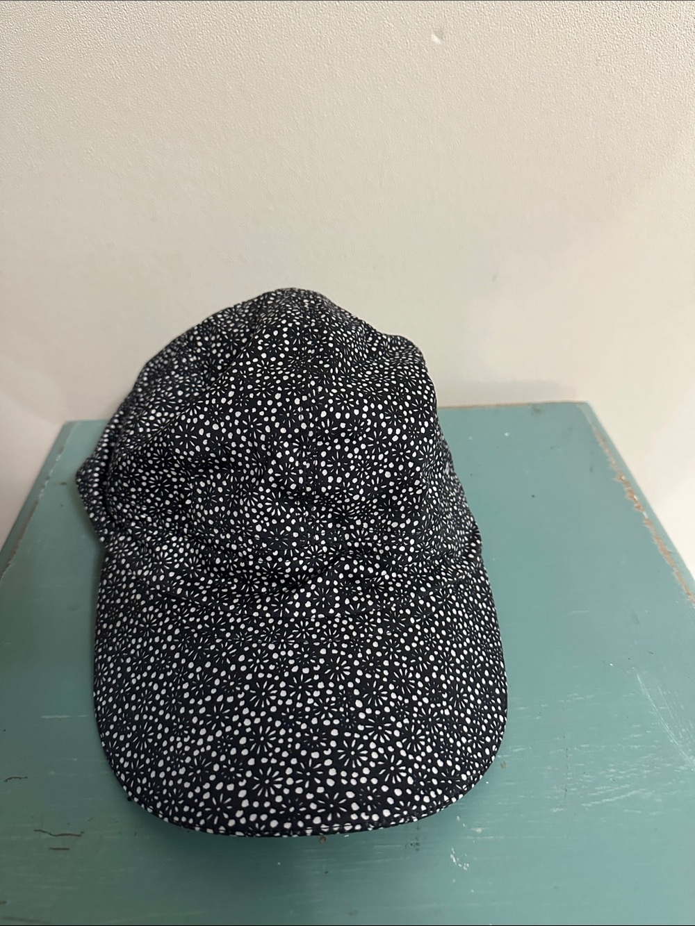 Lululemon Black & White Floral Cap